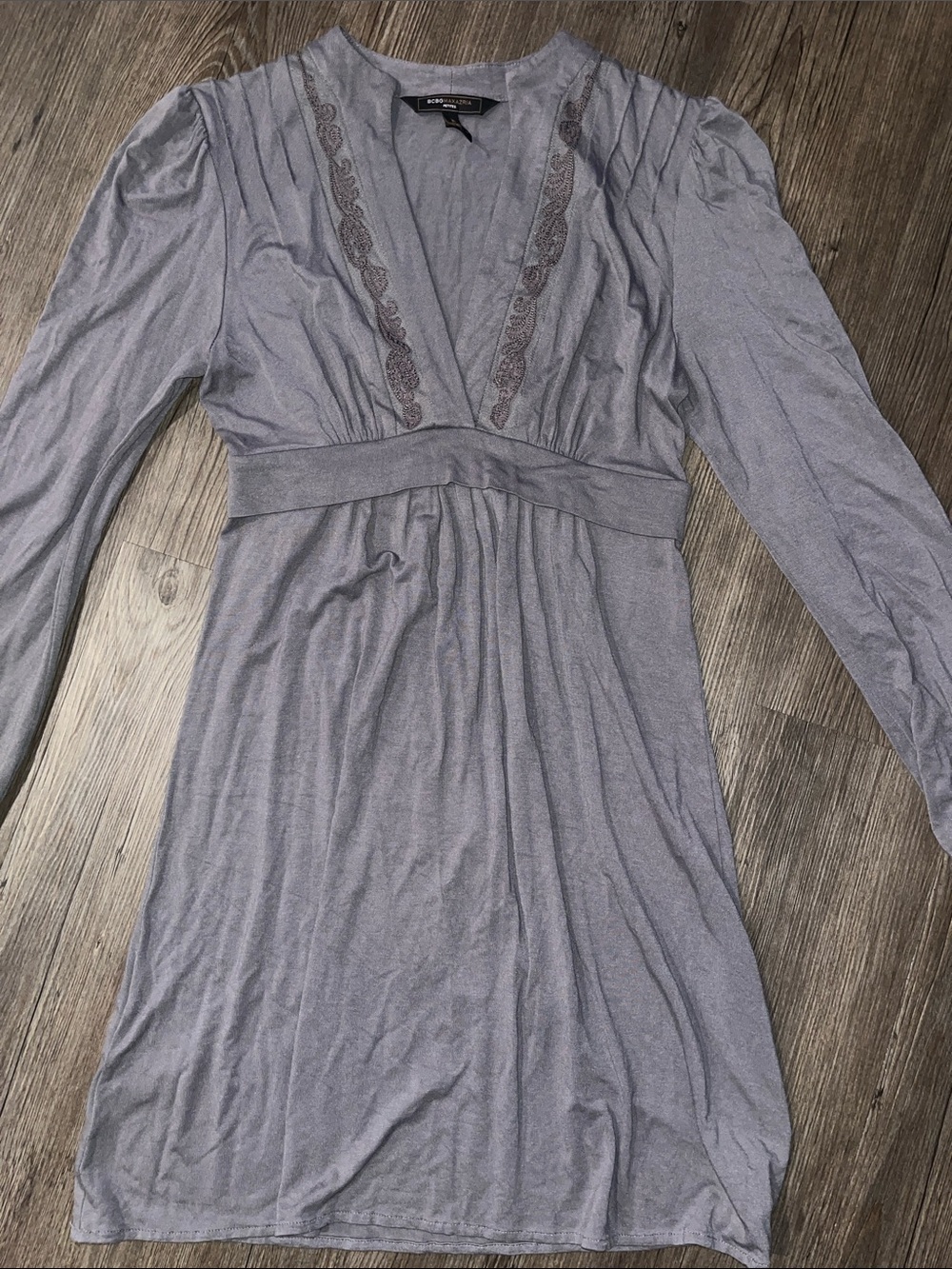BCBGMAXAZRIA Vintage V-Neck Long Sleeve Dress